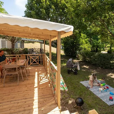 Rcn Le Moulin De La Pique 5*