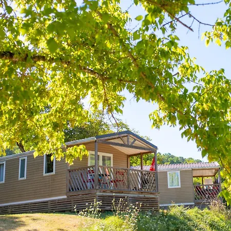 Rcn Le Moulin De La Pique Campsite 5*