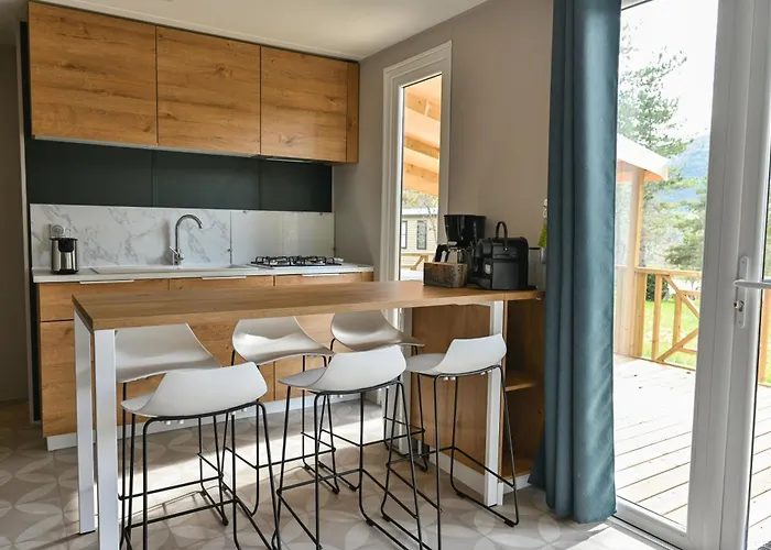 Rcn Le Moulin De La Pique 5*